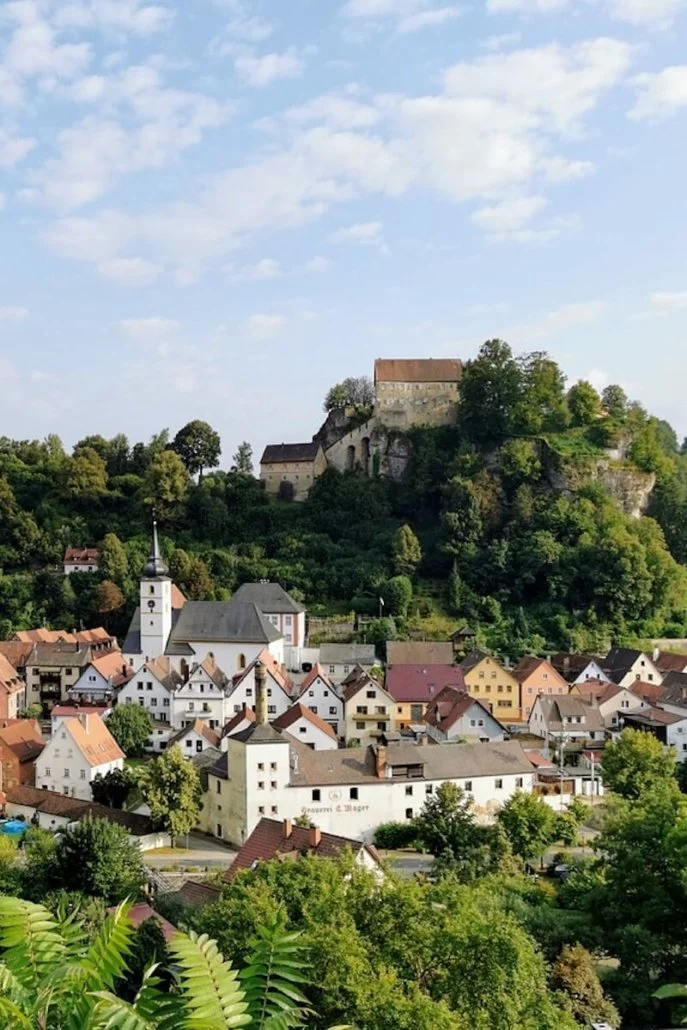 View of village in Franconian Switzerland | Altstadt Hotel Grauer Wolf